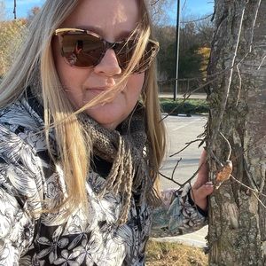 Meet your Posher, Kimberly